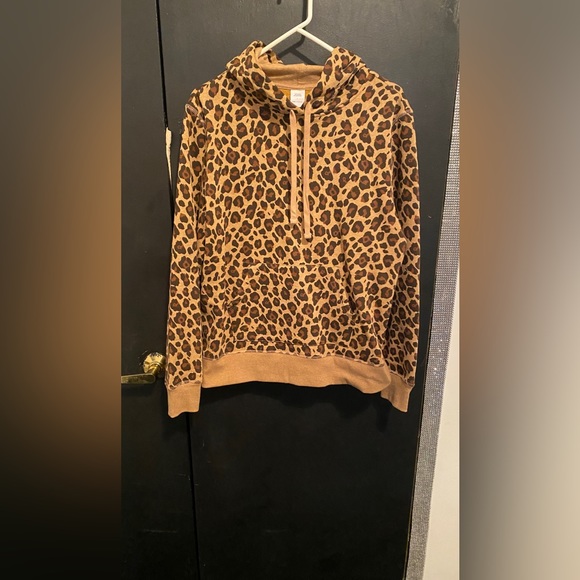 LEOPARD PRINT HOODIE - Picture 1 of 4